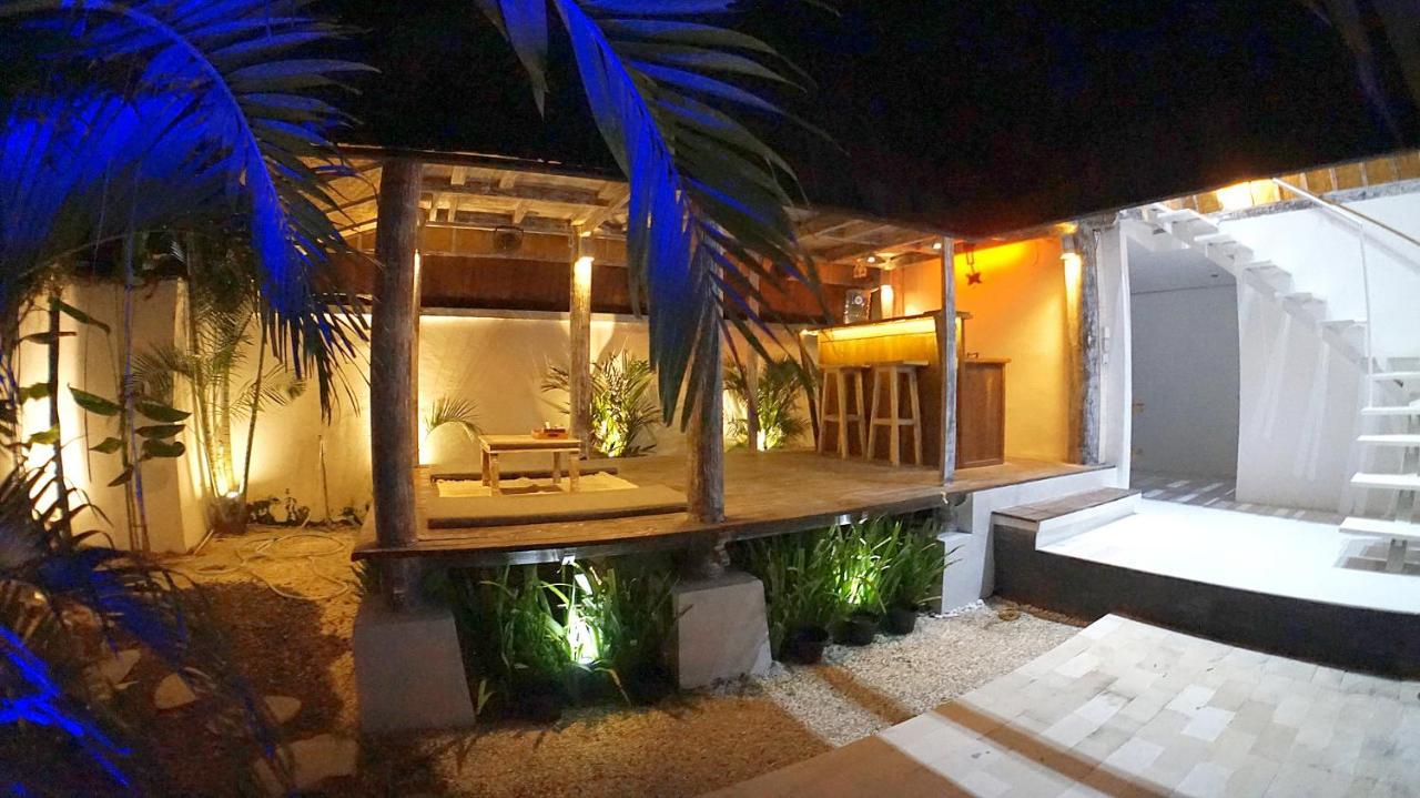 Holiday home Promo! Private Vacation Villa, 2 Pools,4 Bedrooms,4 Bathrooms, Bali *