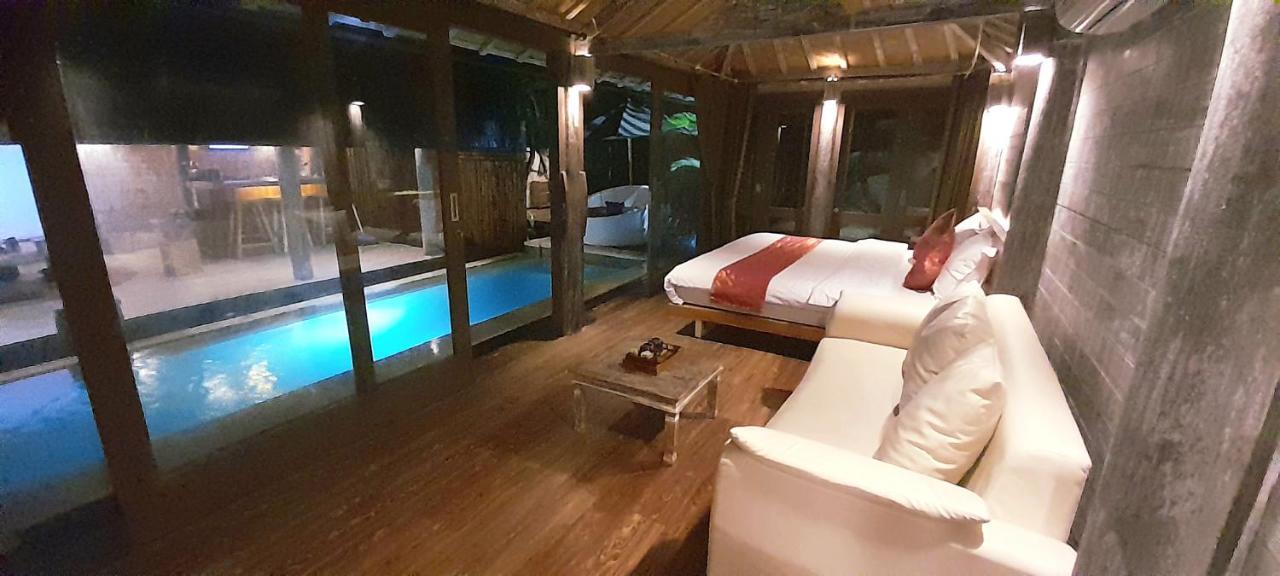 Promo! Private Vacation Villa, 2 Pools,4 Bedrooms,4 Bathrooms, Bali Holiday home Seminyak (Bali)
